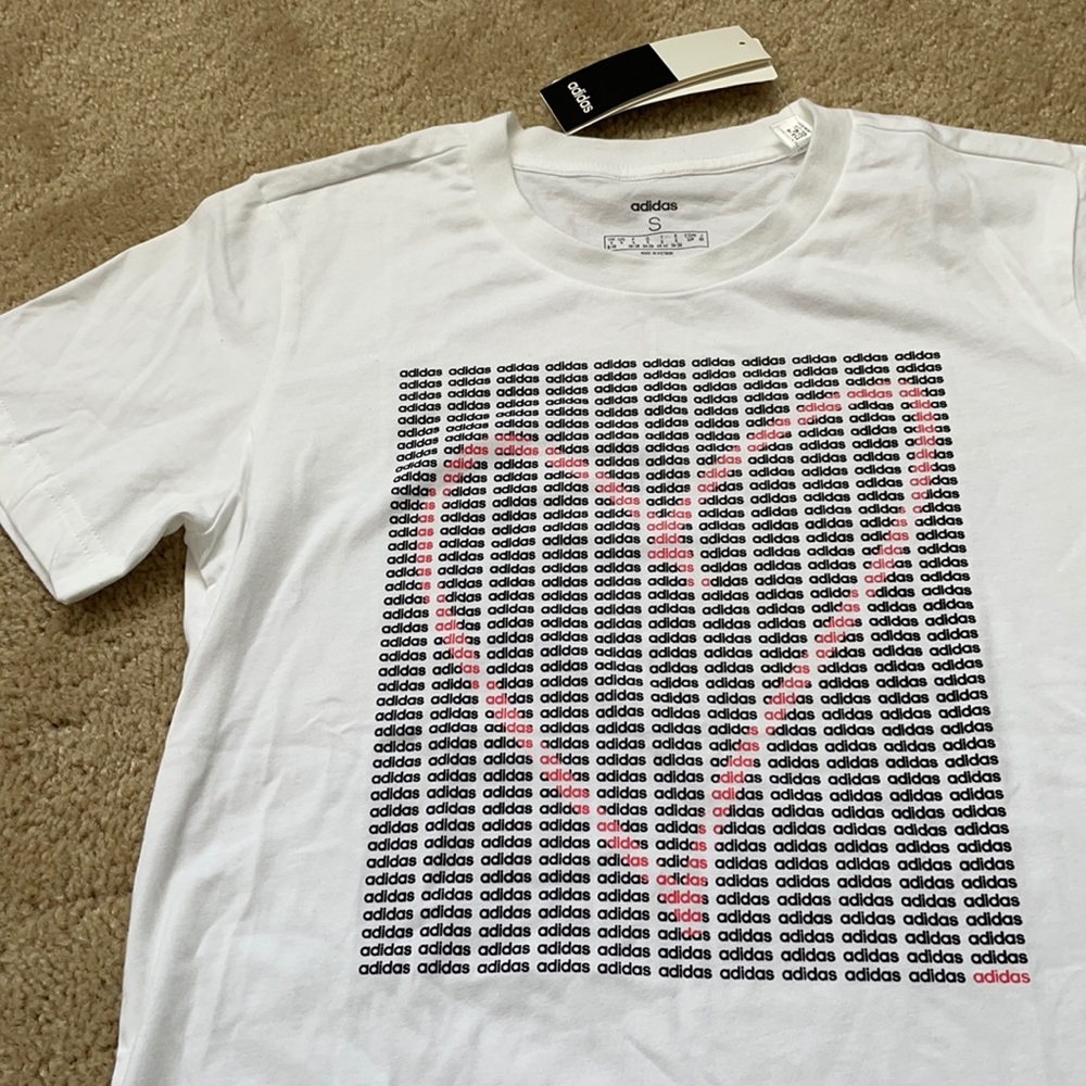 ADIDAS T-shirt